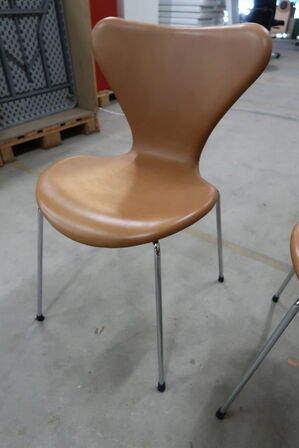 4 stk. Spisebordsstole FRITZ HANSEN "7'eren"