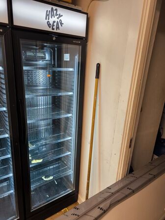 Køleskab TEFCOLD CEV425CP