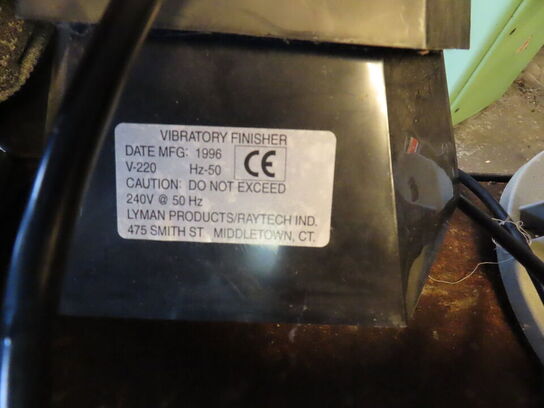 2 stk. vibrations afgrater, EMERSON K33ZZDDJ-1335
