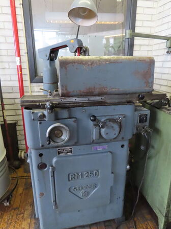 Cylinderslibemaskine, STUDER RM250