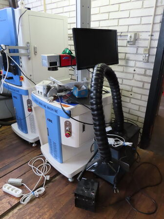 Lasergraveringsmaskine, HBS-GQ-30A m. mobiludsugning PIGGY