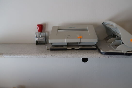 Hulmaskiner, skæremaskine DAHLE 561, hæftemaskine RAPID 5050electronic
