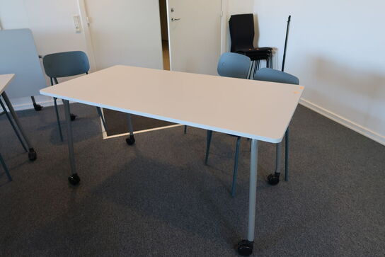 Mødebord FOUR DESIGN Fourfold med 2 stk. stole MATERIA Oscar