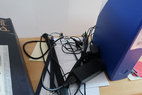 Konferencekamera POLYCOM EagleEye MPTZ-B, switch EXTRON SW2 HD 4K m.m. (se billeder)