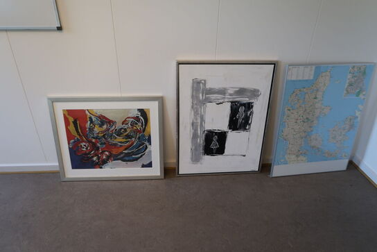 3 stk. plakater/billeder samt whiteboard