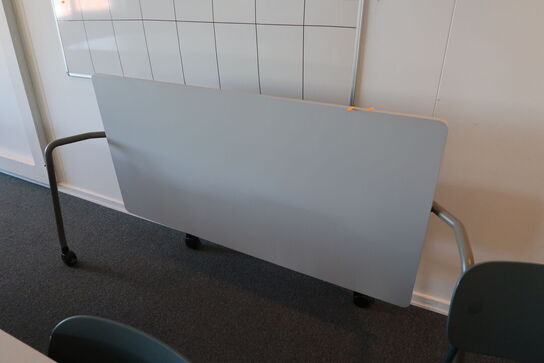 Mødebord FOUR DESIGN Fourfold med 2 stk. stole MATERIA Oscar