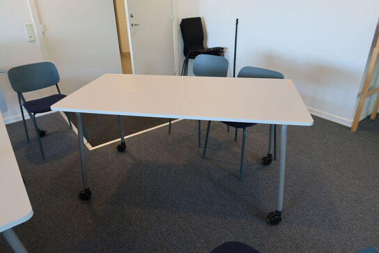 Mødebord FOUR DESIGN Fourfold med 2 stk. stole MATERIA Oscar