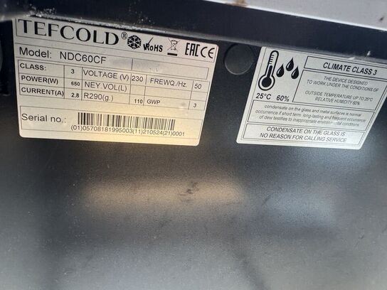 Display kølemontre TEFCOLD NDC60CF. B60 x D75 x H141cm