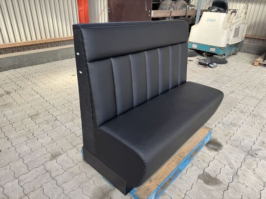 Sofa element lige. Måler 135cm i længden og 112cm i højden
