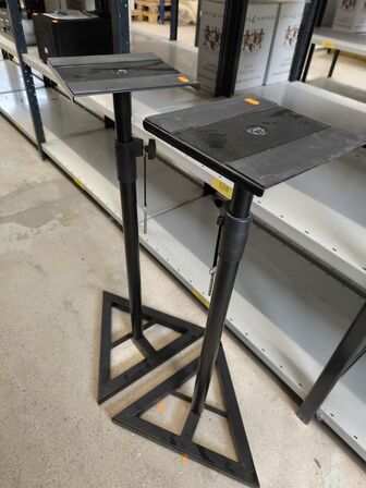 2 stk. ADAM HALL speaker stands