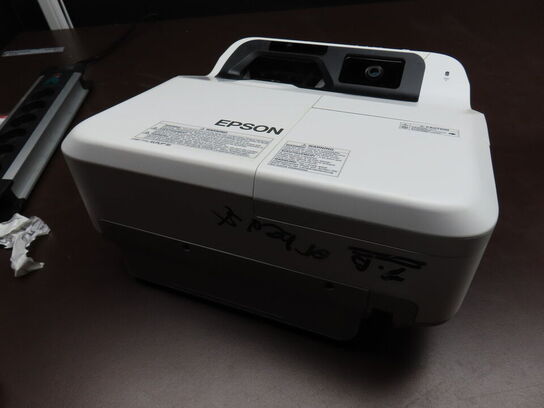 Projektor, EPSON EB-695WI m. fjernbetjening og Touch Unit