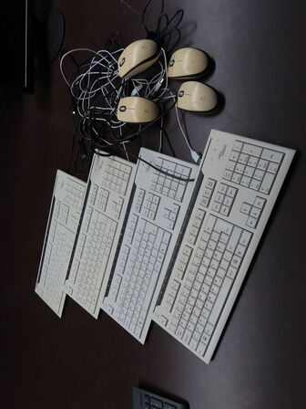 7 stk. monitor med tynd klient, NComputing L300