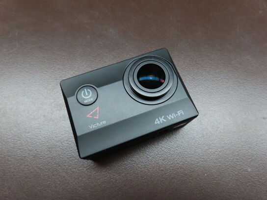 2 stk. kamera, PANASONIC TZ250 og VICTURE 4K WI-FI