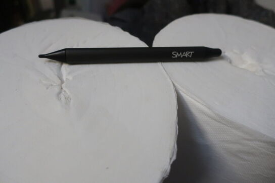 65" LED-skærm, SAMSUNG QM65H