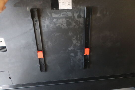 65" LED-TV, SONY KD-65XG85 m. fjernbetjening og vægbeslag