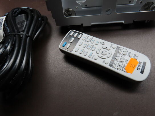 Projektor, EPSON EB-695WI m. fjernbetjening og Touch Unit