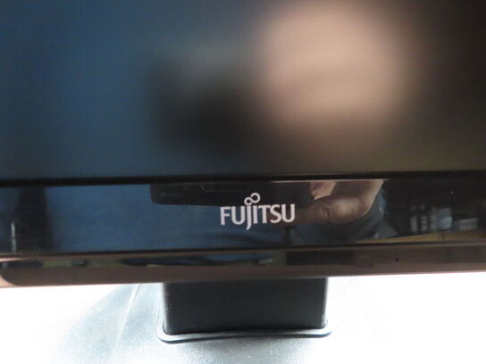 7 stk. monitor med tynd klient, NComputing L300