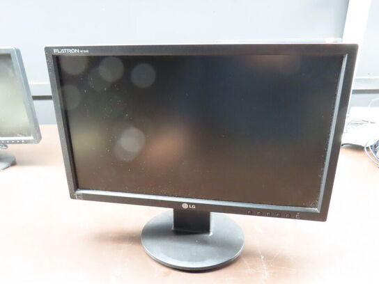 7 stk. monitor med tynd klient, NComputing L300