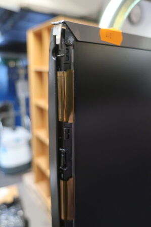 65" LED-skærm, SAMSUNG QM65H