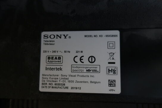 65" LED-TV, SONY KD-65XG85 m. fjernbetjening og vægbeslag