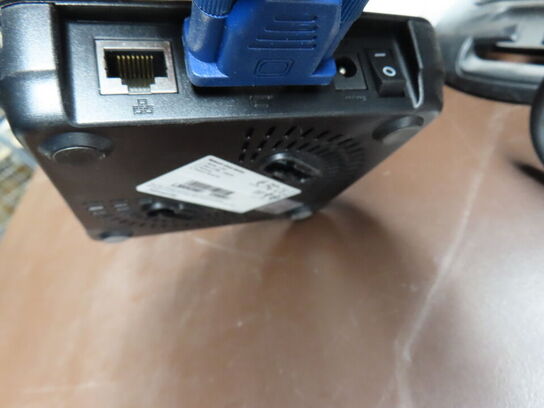 7 stk. monitor med tynd klient, NComputing L300