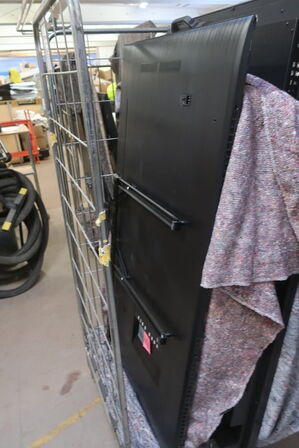 65" LED-skærm, SAMSUNG QM65H