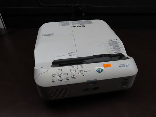 Projektor, EPSON EB-695WI m. fjernbetjening og Touch Unit