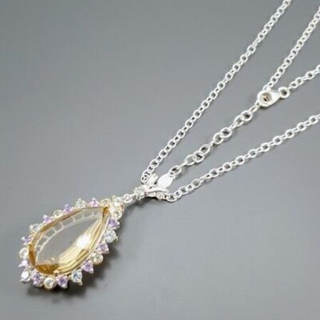 Eksklusivt håndfremstillet unika halskæde