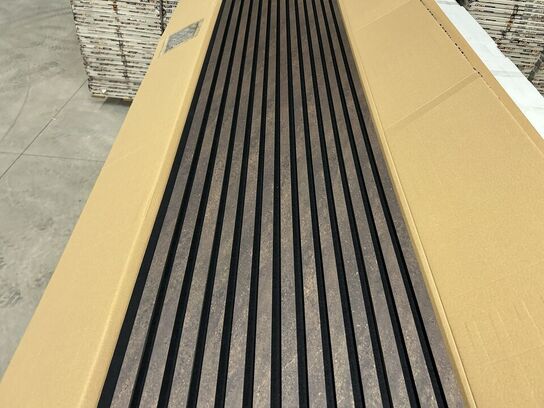 BYGGEMATERIALER, akustikpaneler, lister, troldtekt, træbeton, skruer mm.