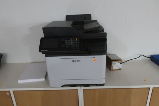 Printer TOSHIBA E.STUDIO 388 CS med printerpapir