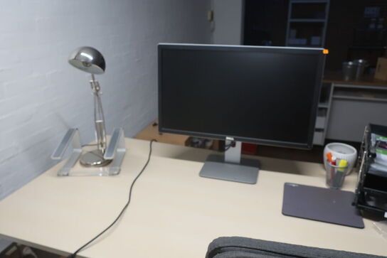 El. hæve/sænkebord, kontorstol, skærm, lampe