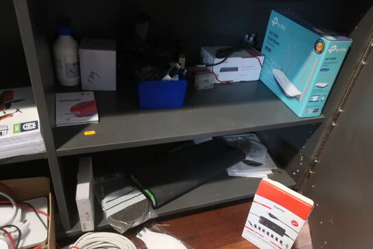 Div. Router, ledninger m.m.