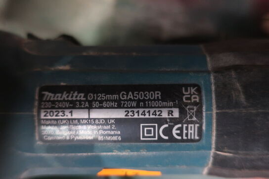 Vinkelsliber MAKITA GA5030R med div. slibeskiver