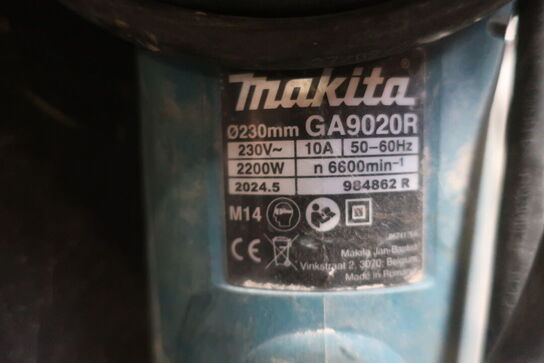 Vinkelsliber MAKITA GA9020R, topnøglesæt, hansker, vinkel og målebånd