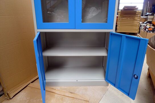 Stålskab, 180x85x39 cm, nr. 020