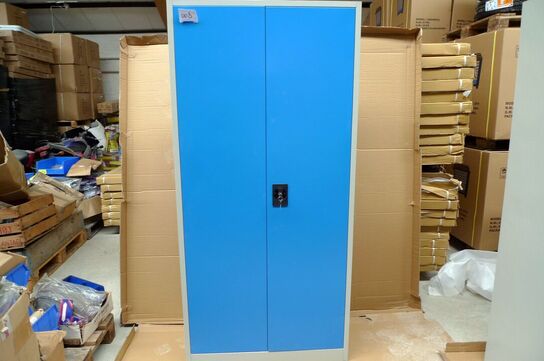 2 stk. stålskabe, 180x85x39 cm, nr. 008