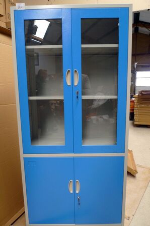 Stålskab, 180x85x39 cm, nr. 020