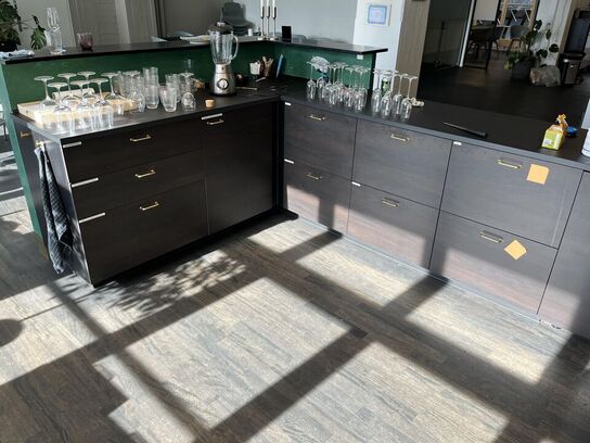 Køkken disk m. Indhold