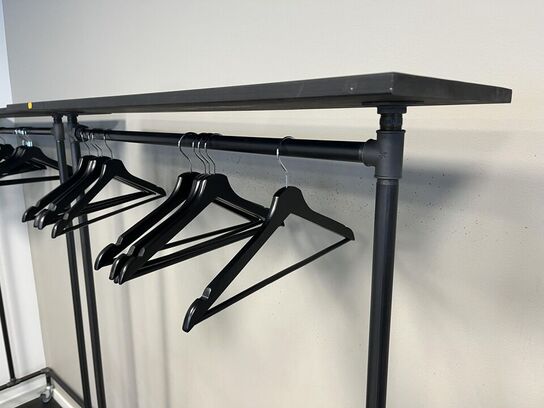 2.Stk. Garderobestativ