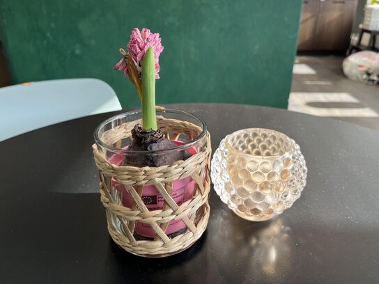 Cafebord m. 4.Stk. HAY Stole