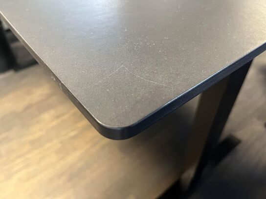 Hæve sænkebord u. Indhold 