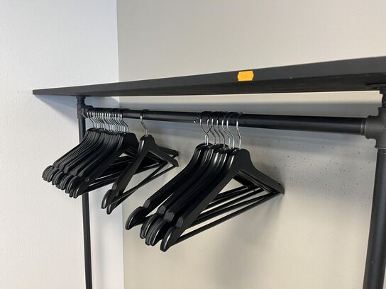 2.Stk. Garderobestativ