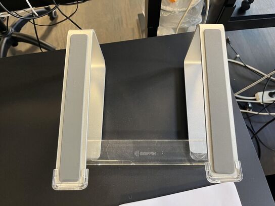 Hæve sænkebord m. Indhold 