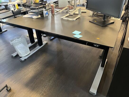 Hæve sænkebord u. Indhold 