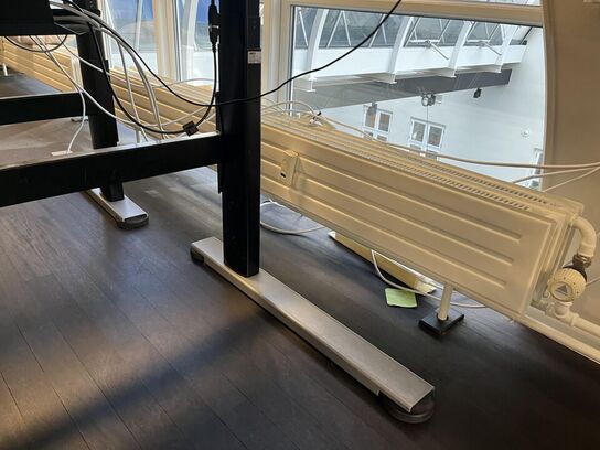 Hæve sænkebord u. Indhold 