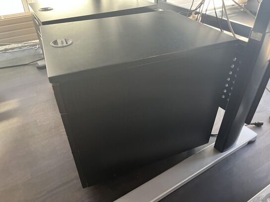 Hæve sænkebord u. Indhold 