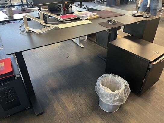 Hæve sænkebord u. Indhold 