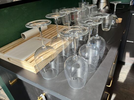 Køkken disk m. Indhold