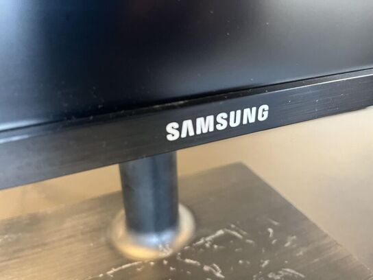 Hæve sænkebord m. Indhold 