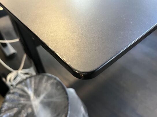 Hæve sænkebord u. Indhold 